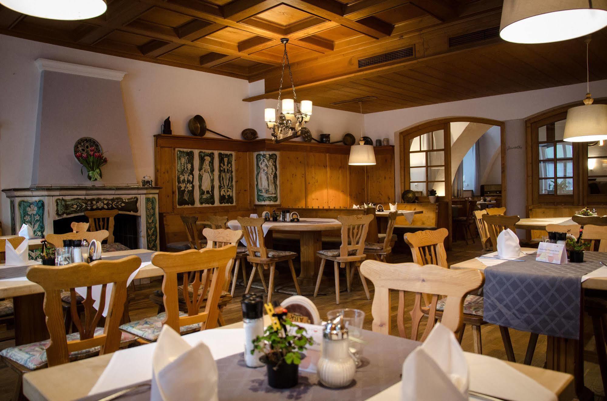Hotel Blaue Traube Schongau Extérieur photo